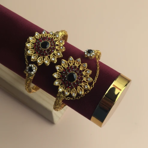 CH-85 - Luxury Diamonds Flower Gold - Bangle Set Of 2 Style 1