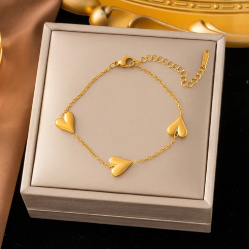 SS-12508 - Luxury Gold Heart - Bracelet