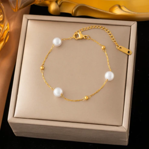 SS-12521 - Luxury Pearls & Gold Chain - Bracelet