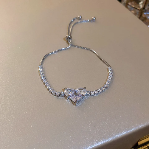 UNI-12639 - White Diamonds Heart Gold - Bracelet