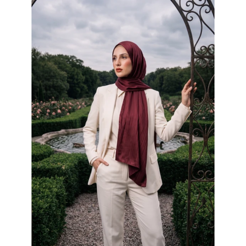 Solène Silk Hijab - Maroon